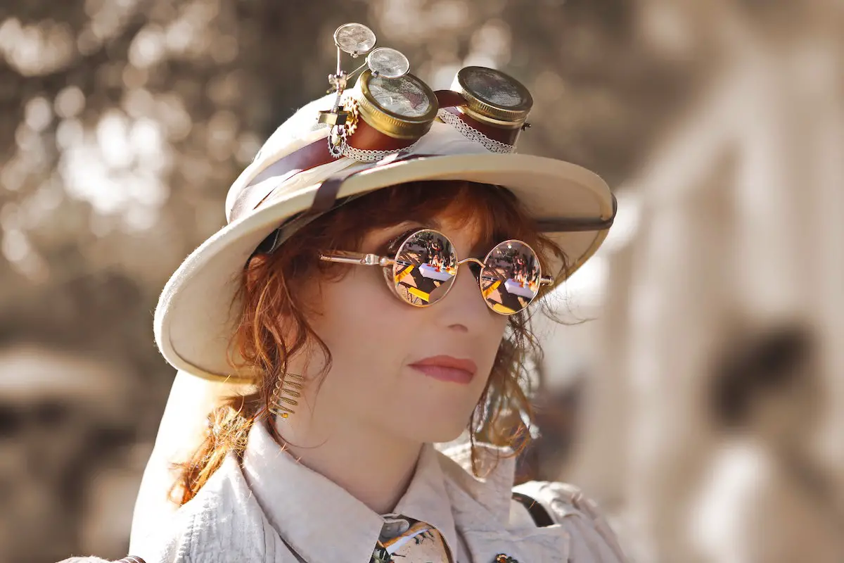 What is Steampunk fashion? - An Introduction to Steampunk
